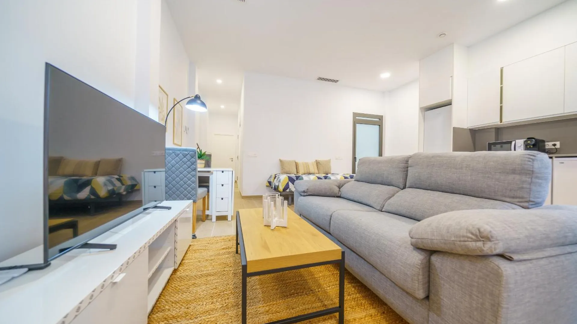 Homeholidaysrentals Mana - Costa Barcelona 皮内达德马尔